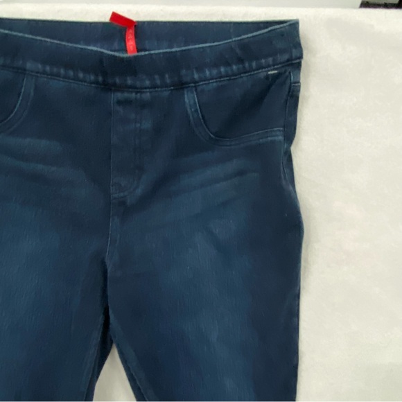Spanx Dark Wash Skinny Ankle Jeans Large - Picture 4 of 10